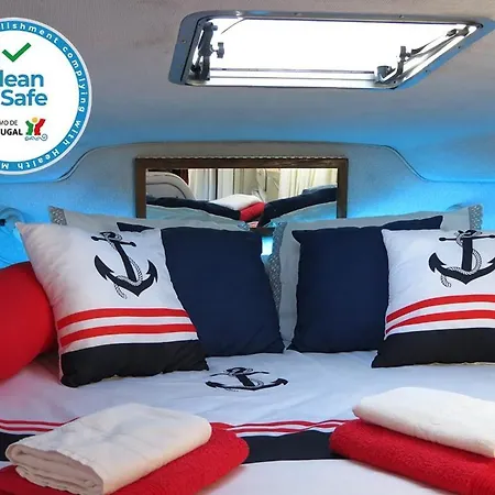 Sleepboat Barco *
